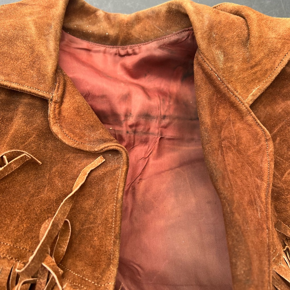 Women's Brown Suede Fringe Leather Jacket - Picture 6 of 9